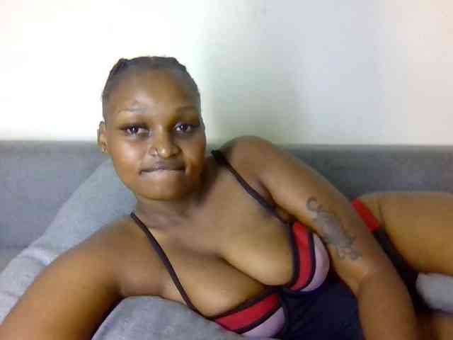 Prettysmilesss webcam