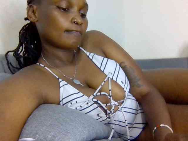 Prettysmilesss webcam