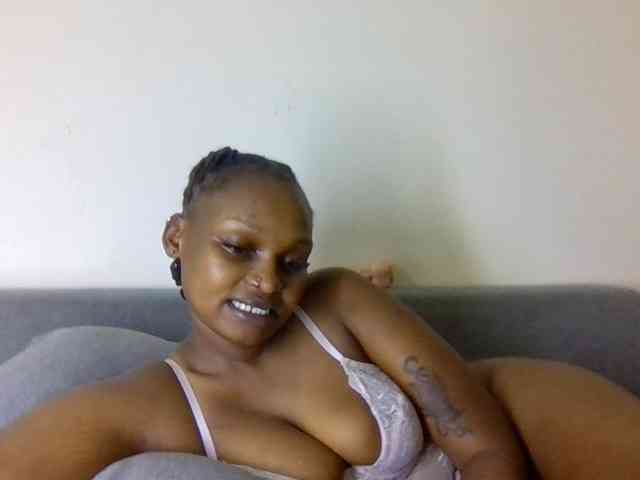 Prettysmilesss webcam