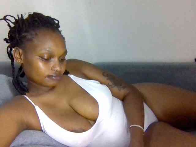 Prettysmilesss webcam