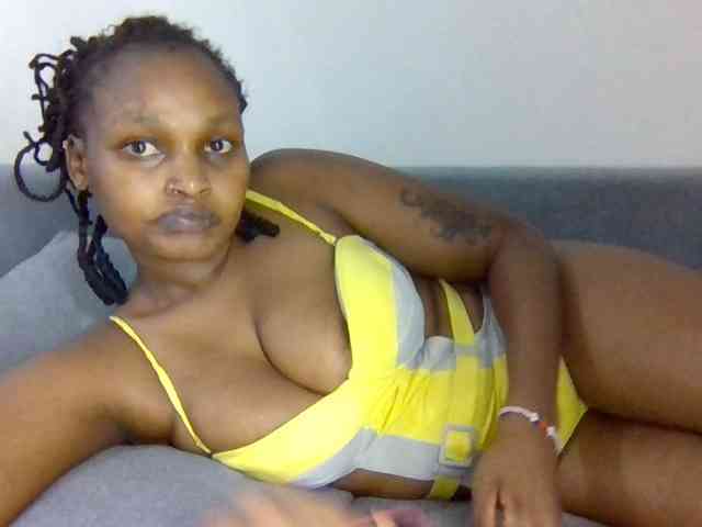 Prettysmilesss webcam