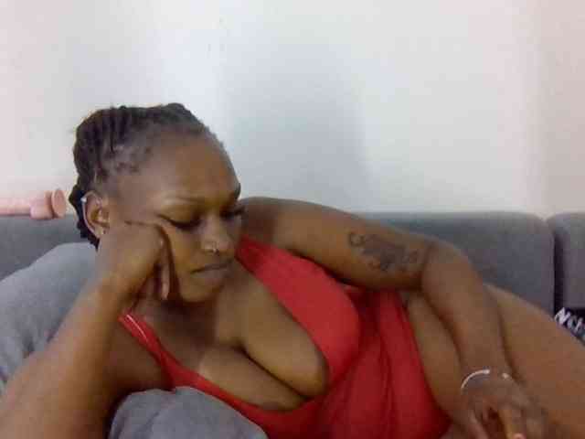 Prettysmilesss webcam