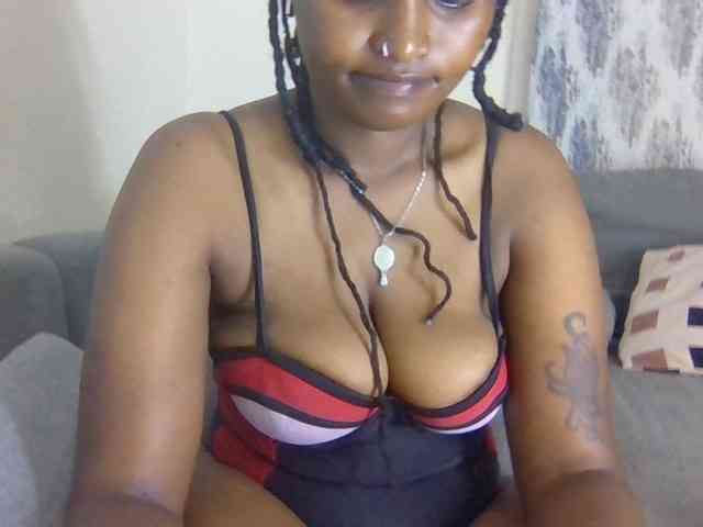 Prettysmilesss webcam