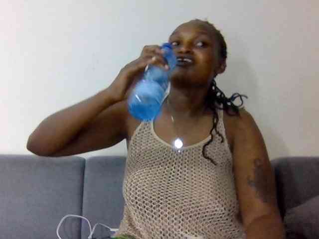 Prettysmilesss webcam