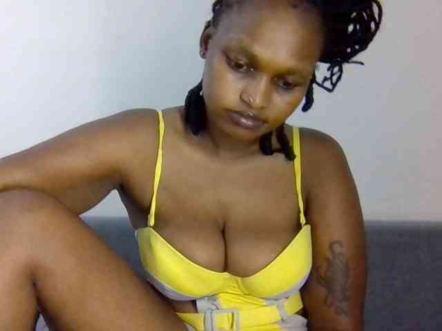 Prettysmilesss webcam