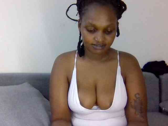 Prettysmilesss webcam