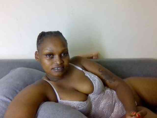 Prettysmilesss webcam