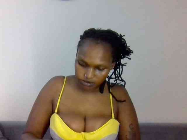 Prettysmilesss webcam