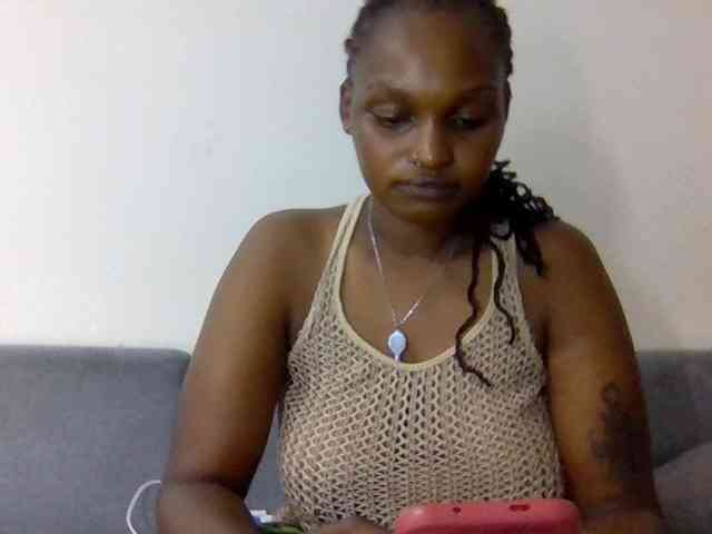 Prettysmilesss webcam