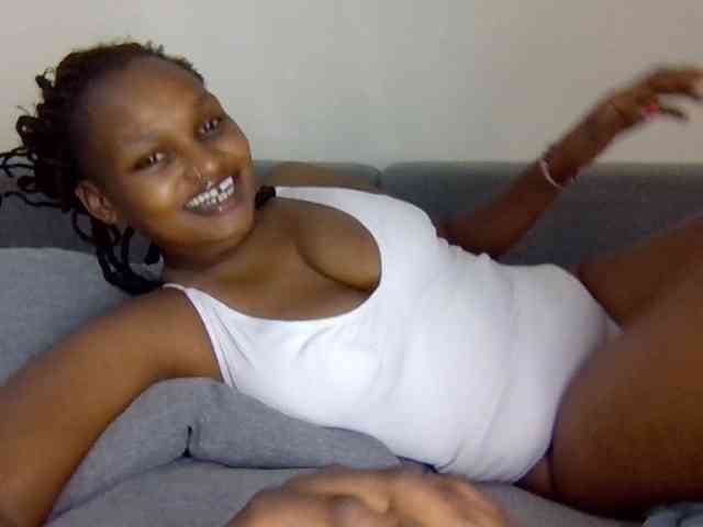 Prettysmilesss webcam