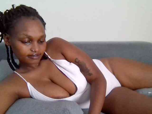 Prettysmilesss webcam