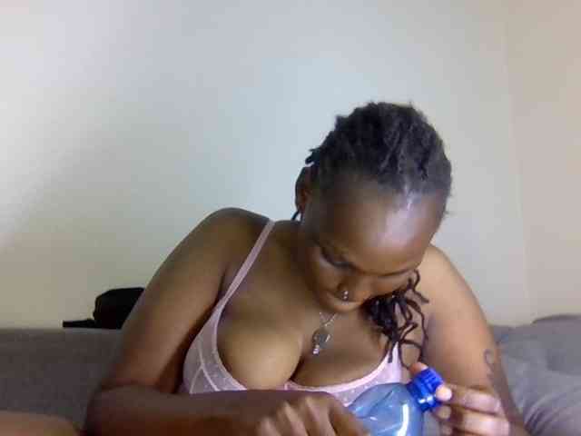 Prettysmilesss webcam