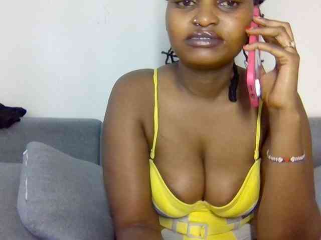 Prettysmilesss webcam