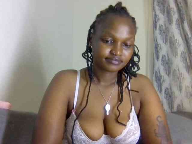 Prettysmilesss webcam