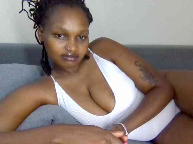 Prettysmilesss webcam