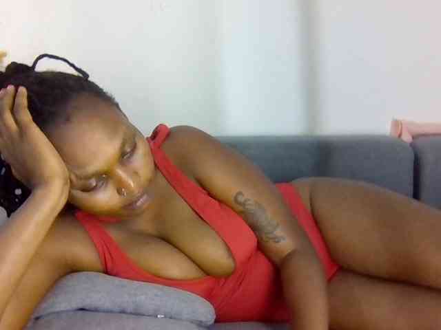 Prettysmilesss webcam