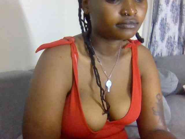 Prettysmilesss webcam