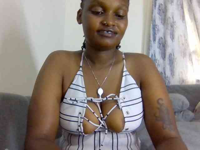 Prettysmilesss webcam