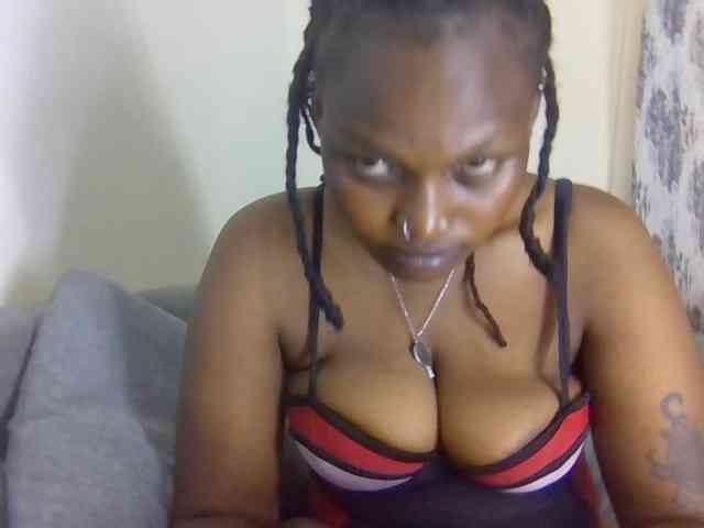 Prettysmilesss webcam