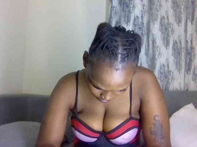 Prettysmilesss webcam