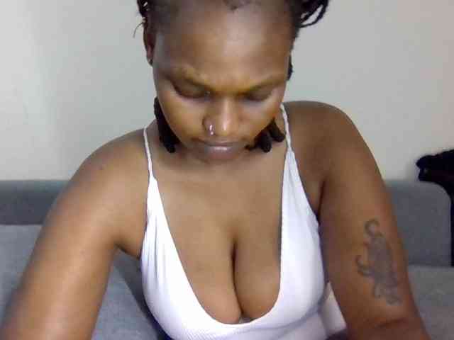 Prettysmilesss webcam