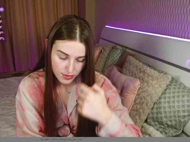 ViolettaCutie webcam