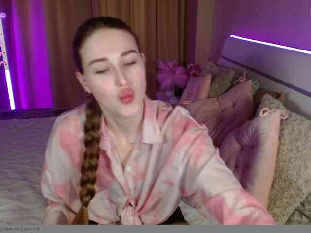 ViolettaCutie webcam
