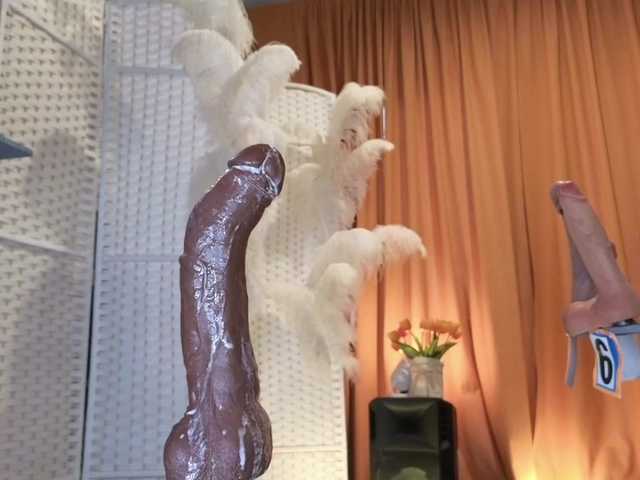 Foglove69's BongaCams show and profile