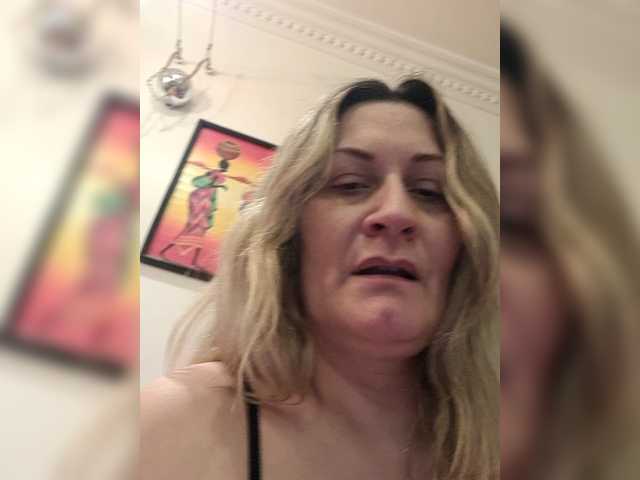 MARGHERITA-1978's BongaCams show and profile