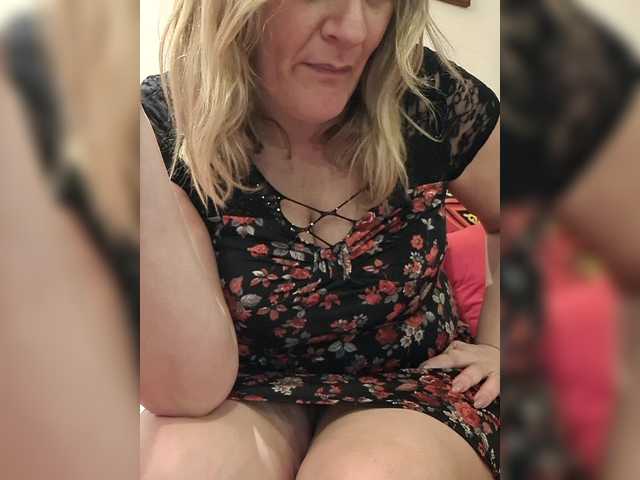 MARGHERITA-1978's BongaCams show and profile