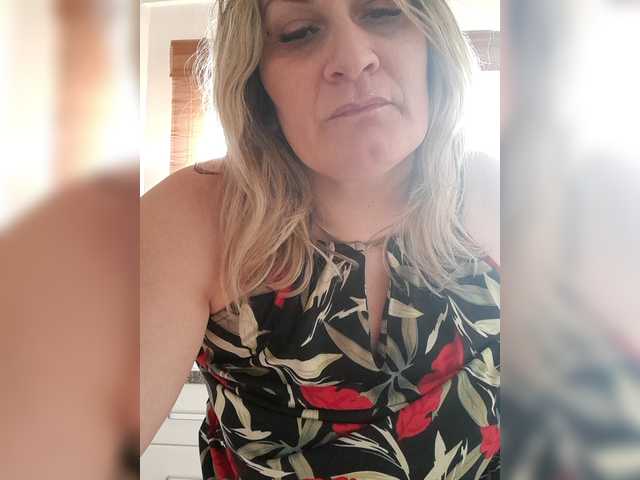 MARGHERITA-1978's BongaCams show and profile