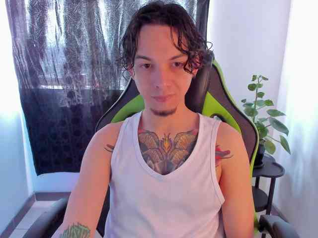 Alessandro-Garcia Alessandro-Garcia