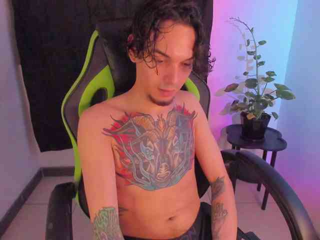 Alessandro-Garcia Alessandro-Garcia