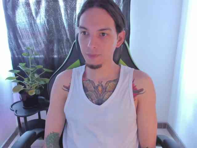 Alessandro-Garcia Alessandro-Garcia