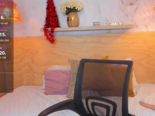 SophieTaylor3's BongaCams show and profile