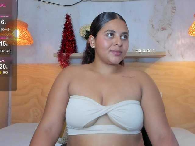 SophieTaylor3's BongaCams show and profile