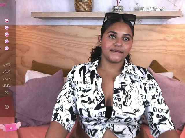 SophieTaylor3 webcam