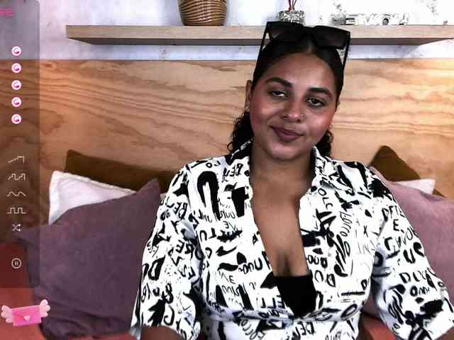 SophieTaylor3 webcam