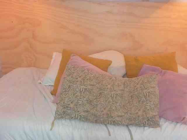 SophieTaylor3 webcam