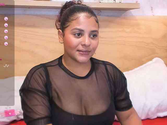 SophieTaylor3 webcam