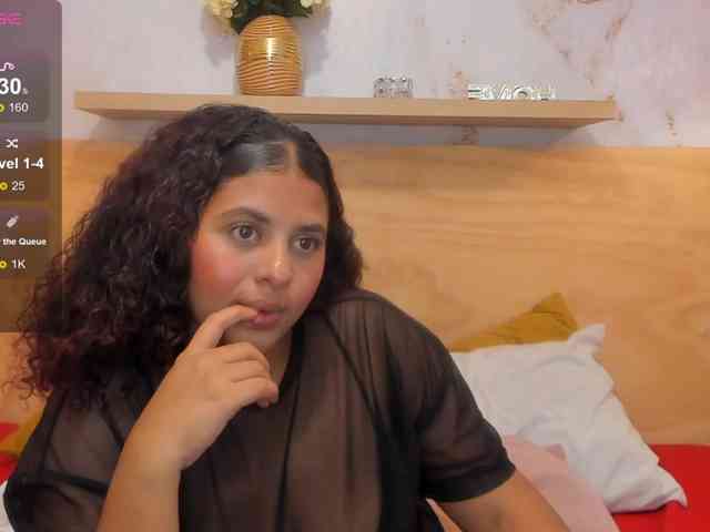 SophieTaylor3 webcam