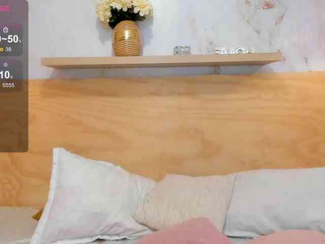 SophieTaylor3 webcam