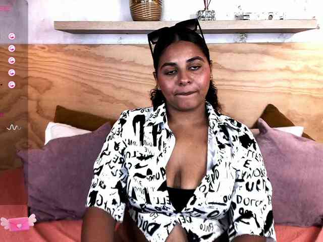 SophieTaylor3 webcam