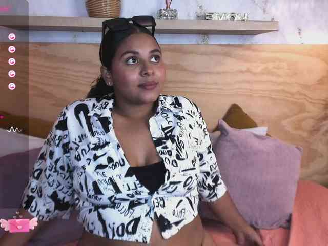 SophieTaylor3 webcam