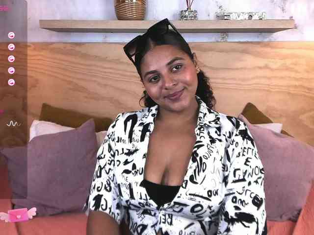 SophieTaylor3 webcam