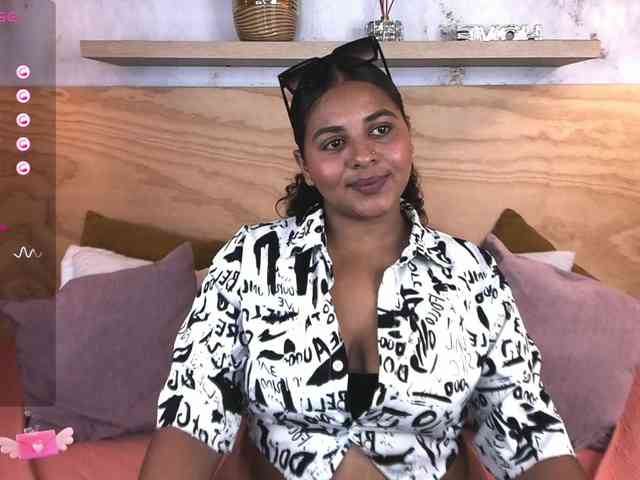 SophieTaylor3 webcam