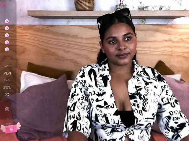 SophieTaylor3 webcam