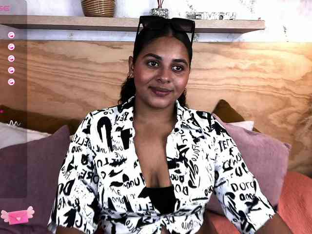 SophieTaylor3 webcam