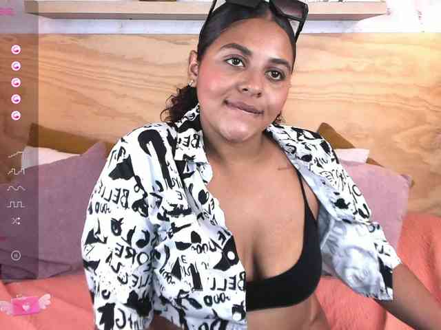 SophieTaylor3 webcam