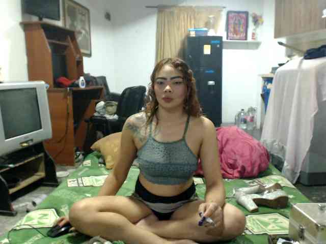 Bunnynasty888 webcam